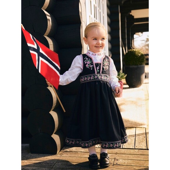 NWOT Norwegian Girl Festdrakt Festival  Dress Sz 5Y, 6Y, 10Y, 12Y, Wool Blend - Picture 8 of 8